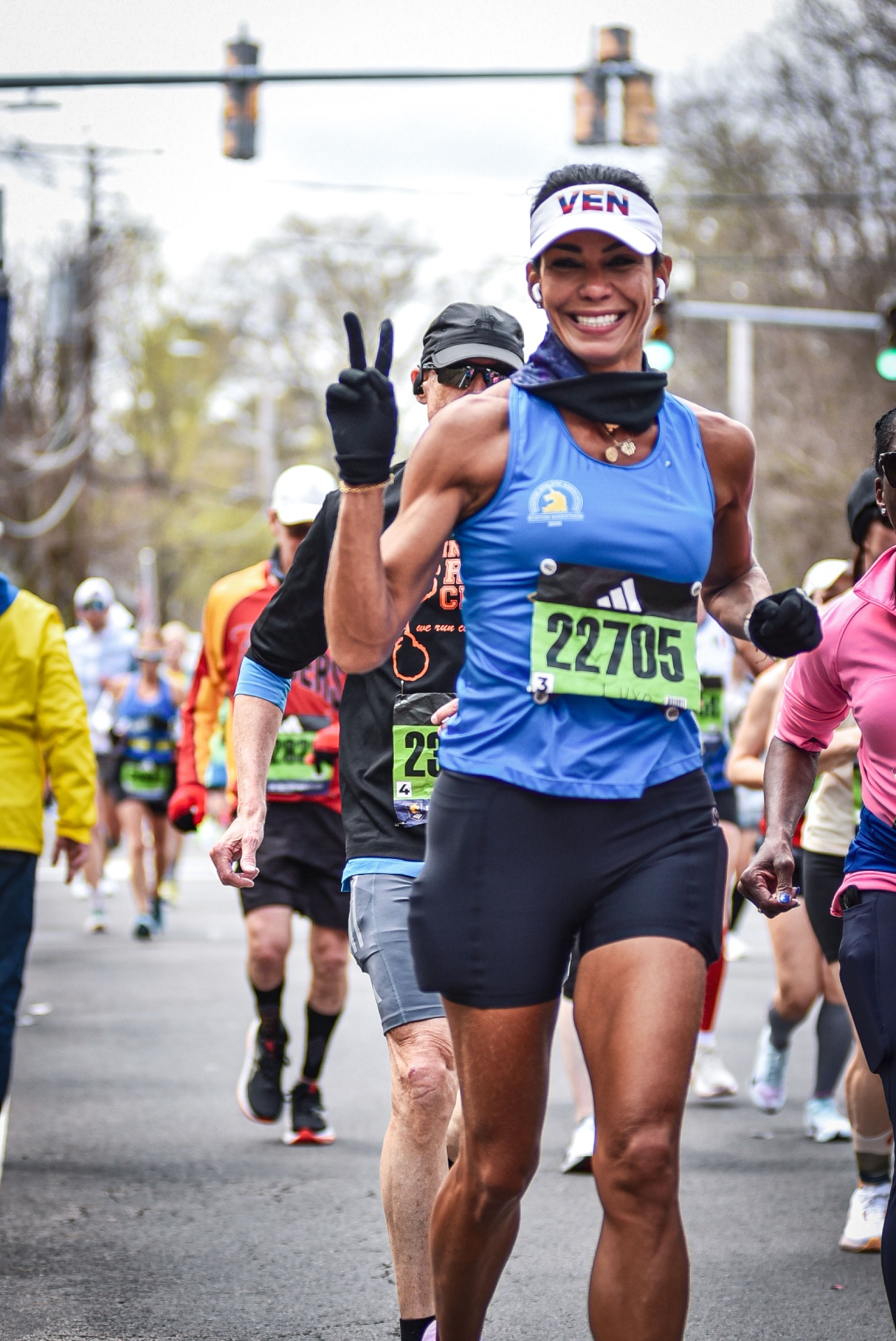 Lhyo correndo a Maratona de Boston